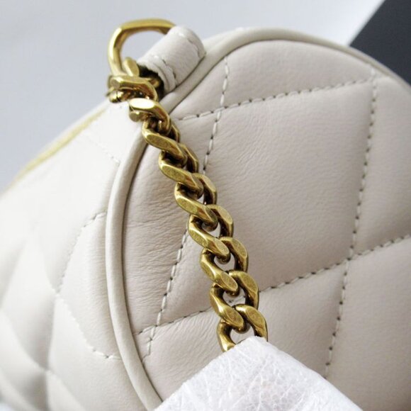 Saint Laurent Handbag - Picture 3 of 10